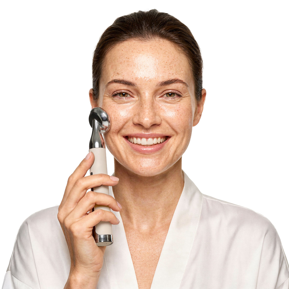 02_Ohr_SkinBooster_FaceUse_PDPGallery.jpg