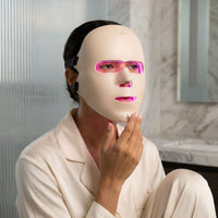 05_Ohr_LED_GlowMask_Lifestyle_PDPGallery_v2.jpg